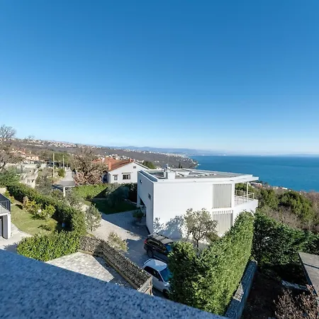 Baricevic - Two Bedroom With Balcony * Abbazia