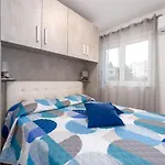 Baricevic - Two Bedroom With Balcony Daire Opatija