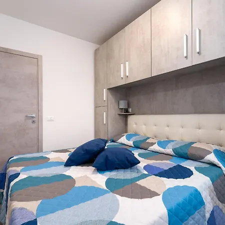 Baricevic - Two Bedroom With Balcony Apartman Opatija