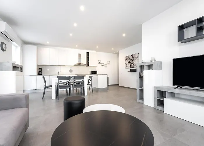 Apartman Baricevic - Two Bedroom With Balcony *