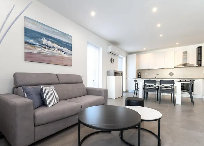 Apartman Baricevic - Two Bedroom With Balcony