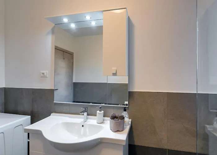Apartman Baricevic - Two Bedroom With Balcony *